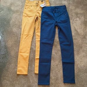 Womens lot of two size 0 brand new pants